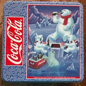 1998 Coca-Cola Polar Bear Family 1000 piece puzzle in collector tin. Never used.